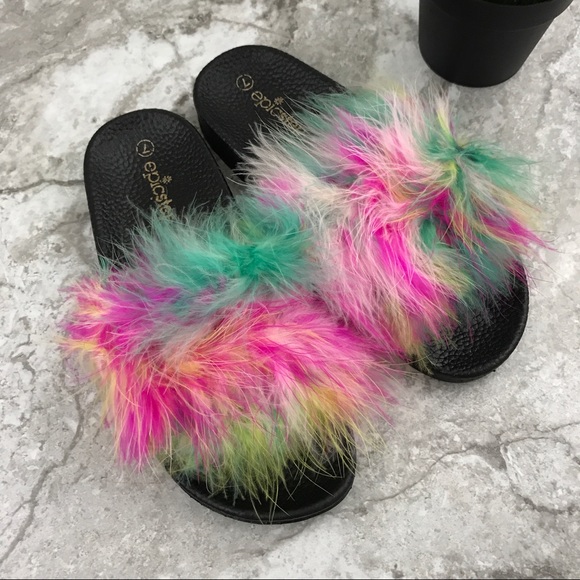 LAST ONE! Fuzzy Fur Feather Slides Sandal slippers - Picture 3 of 6